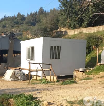 Cabin 3x4 مع حمام بحالة ممتازة