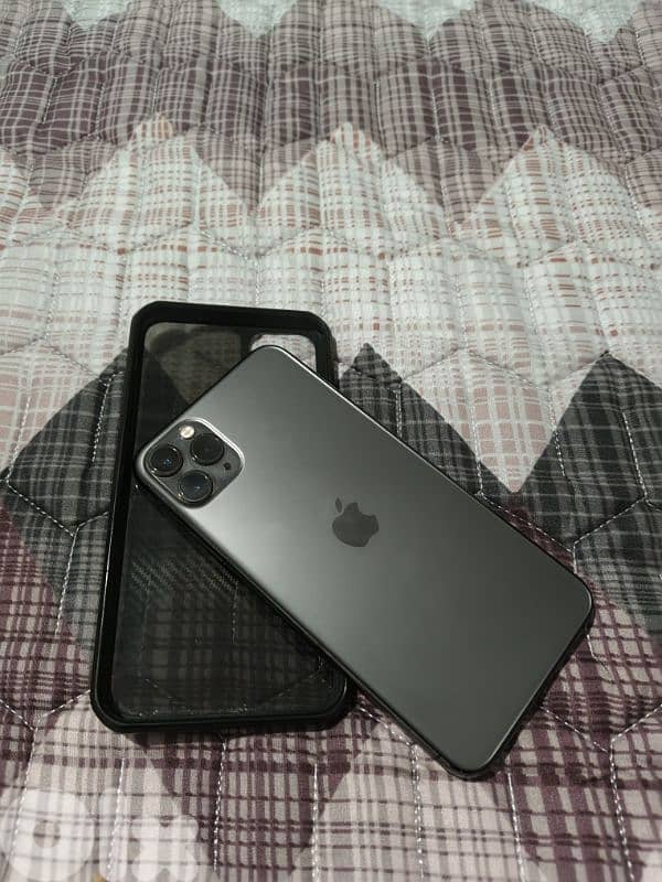 Iphone 11 pro max 1