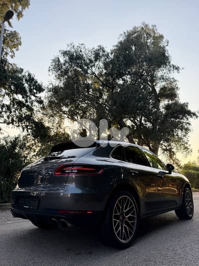 Porsche Macan S V6 Clean Carfax خارق من زوائد