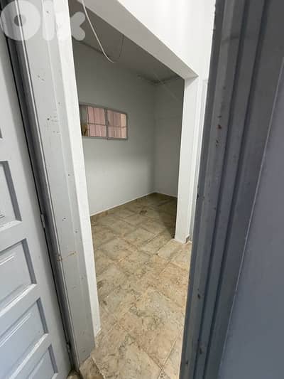 Space for rent - Prime location in jbeil