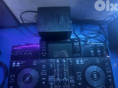 pioneer dj RR almost new condition with speakers and headphones for dj