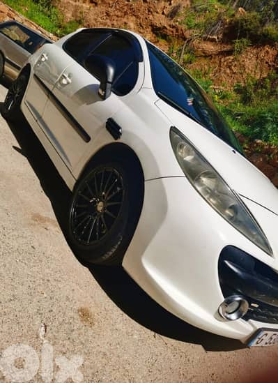 Peugeot 207 2009