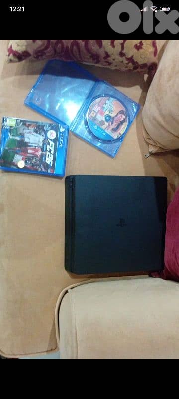 PS4 slim  with fc26 jta with controller