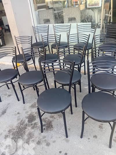 كراسي اوروبي شبه جديد