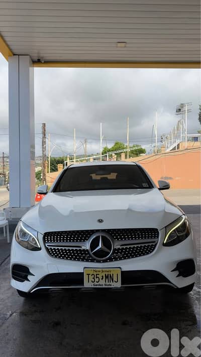 Mercedes-Benz GLC-300