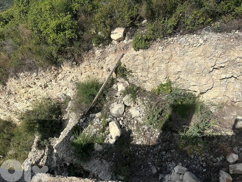 Land for Sale in Berbara 890m² with a 300m² building ONLY for 280K 10