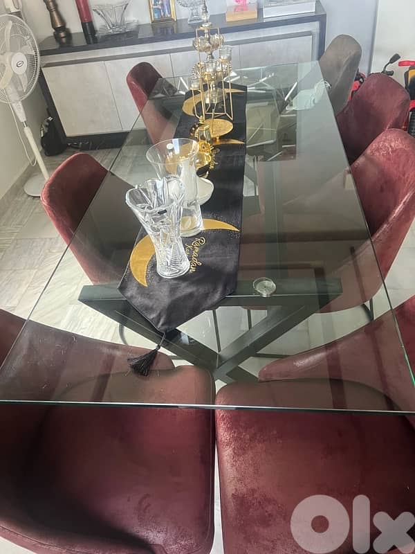 dining table with 7 chairs 2