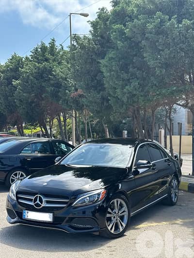 Mercedes-Benz C-300 2017