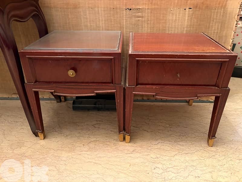 Chambre à coucher libanaise des années 50 en bois mouluré 1