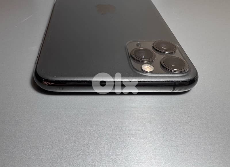 IPhone 11 Pro Max 1