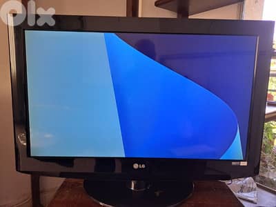 LG 32" تلفيزيون لج ٣٢