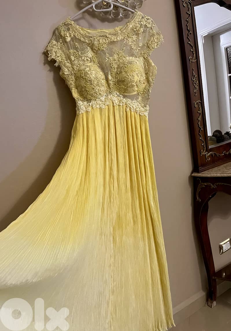 Yellow Lace Bodice Dress (faded hem) 2