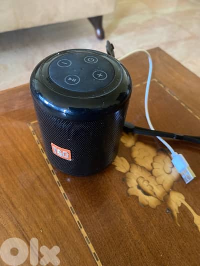 T&G Speaker with its cable ,  in a very good condition