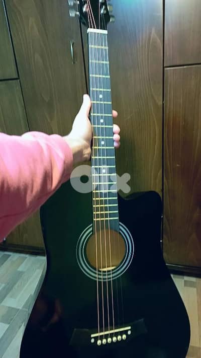 Acoustic Guitar (Black)