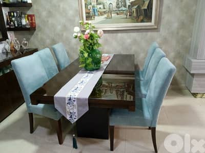 dinning table