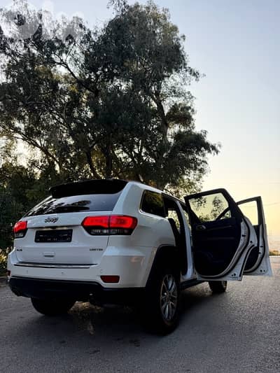 Jeep Grand Cherokee Limited HEMI 2015 Clean Carfax خارقة