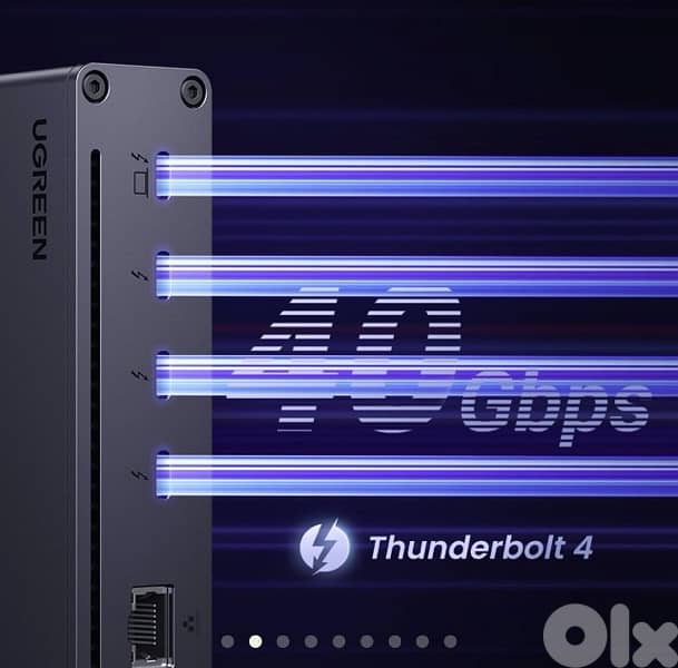 UGREEN Revodok Max 208 Thunderbolt 4 40Gbps 8-in-1 Docking Station 1