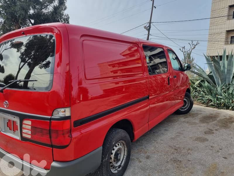 Toyota Hiace 2007 1