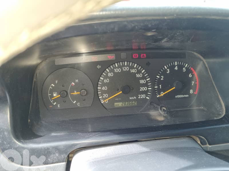 Toyota Hiace 2007 4