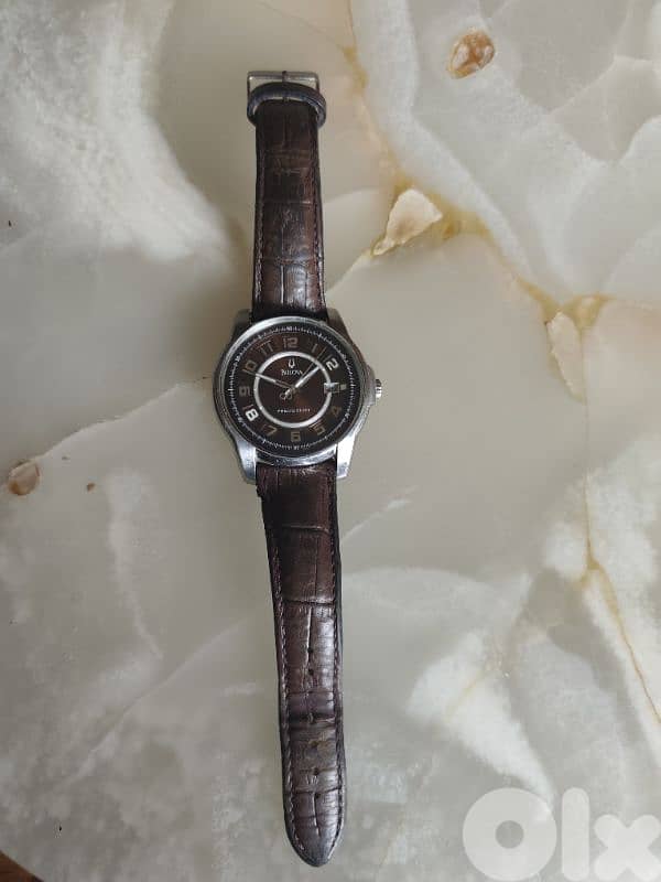 Bulova watch,excellent condition 2