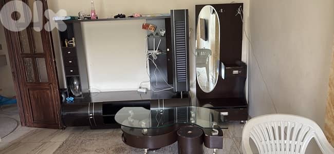 tv unit_ mirror_table
