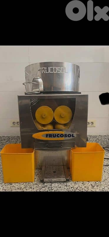 orange juicer and fruit juicer 3
