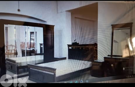 full bedroom