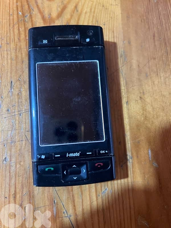 i Mate phone 1