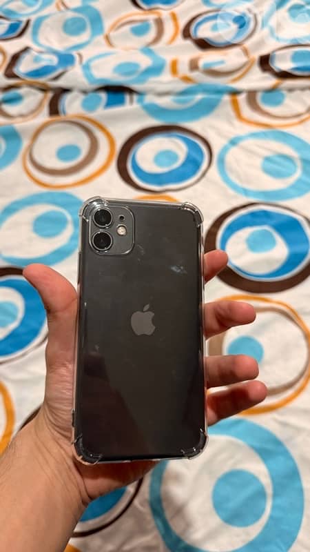 Iphone 11 64gb in good condition 1