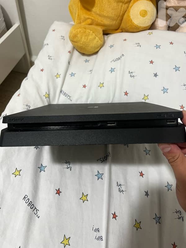 ps4 used 2 years 1