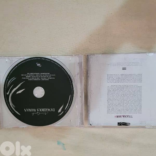 Ariana Grande - Dangerous Woman CD (original) 2