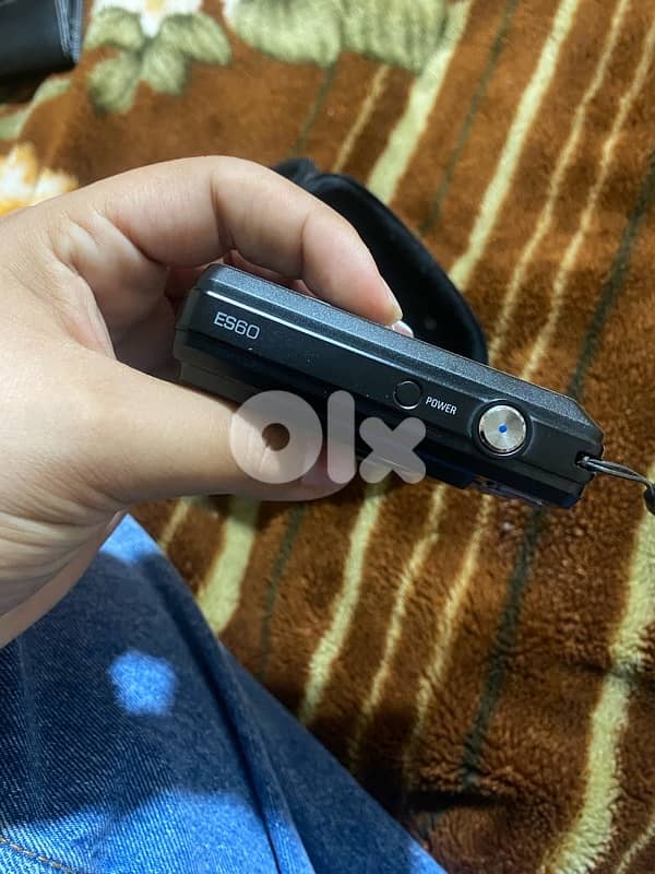 old camera without charger 3