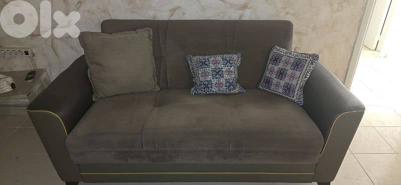 sofa 2 seats with matching table 2