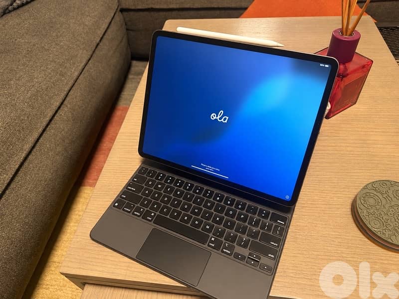 iPad Pro 12.9-inch 4th Generation 256GB 1