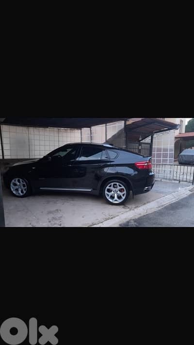 BMW X5 2008 v8
