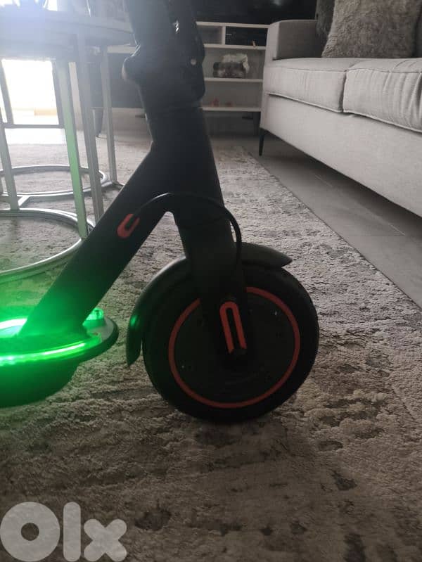 electric scooter used like new very good condition 1