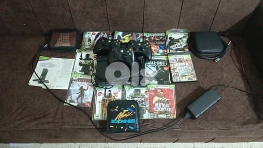 للبيع Xboxx 360 شبه جديدة مش مفكوكةًً
