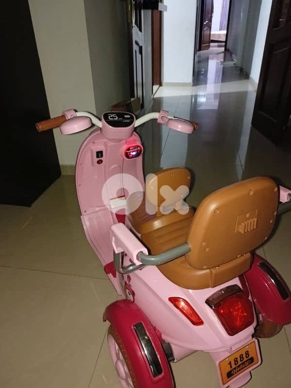 Kids Electric Motorcycle 100$ 2