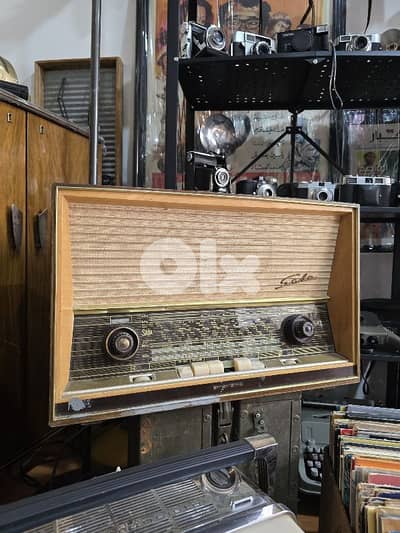 vintage radio