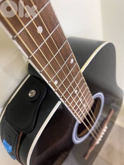 Fender accoustic guitar barely used like new