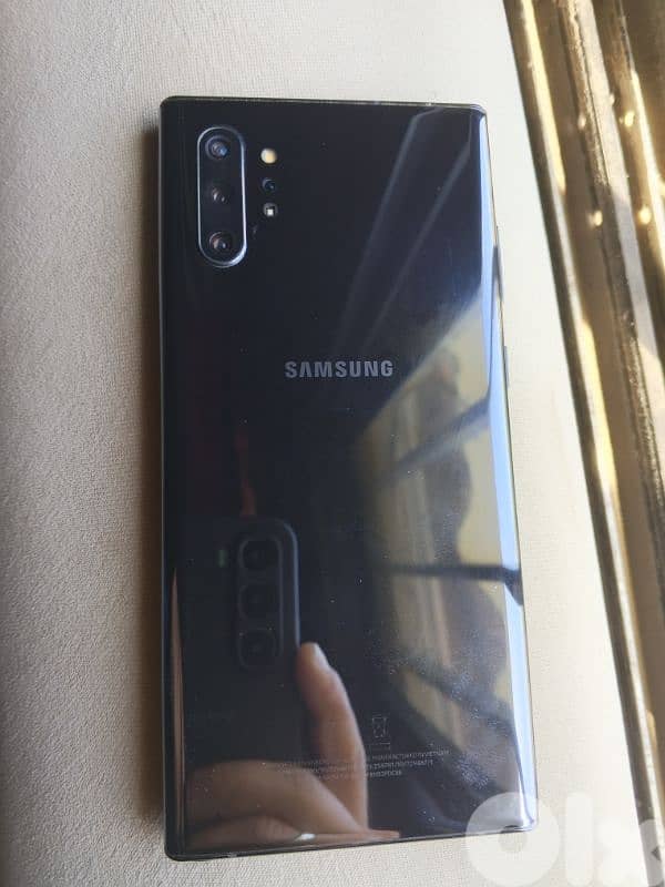 note 10 plus 1