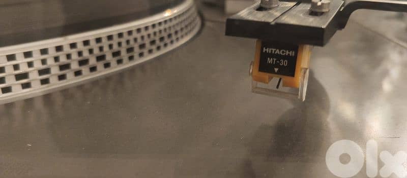 TURNTABLE HITACHI HT-354 direct drive 5