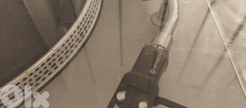 TURNTABLE HITACHI HT-354 direct drive 6