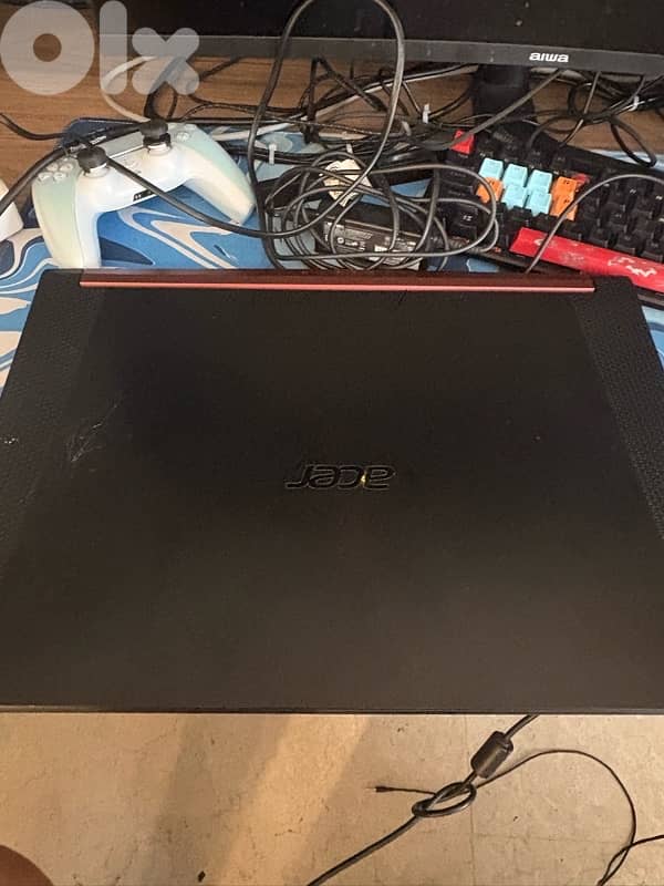 Acer Nitro AN517-51 2