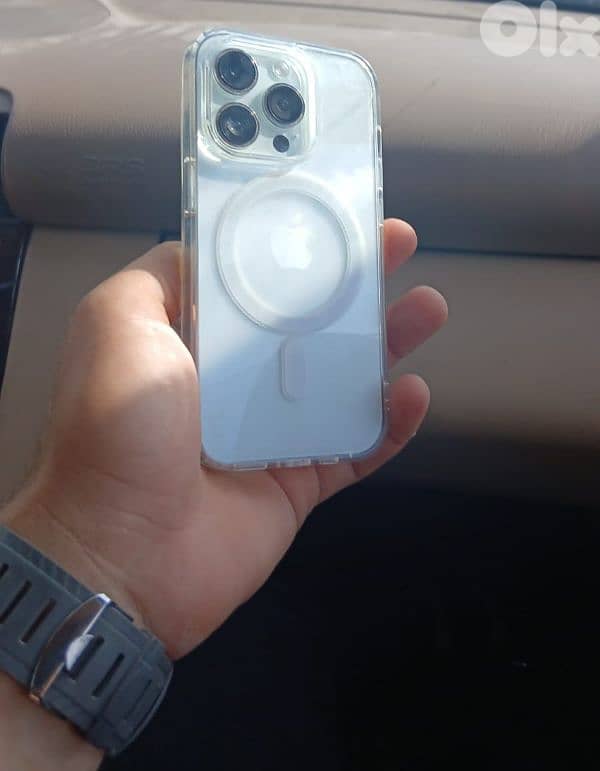iphome 14 pro 1