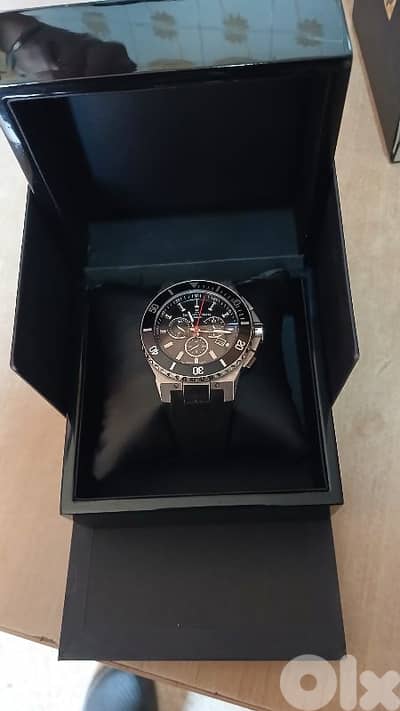 Bernhard model watches
