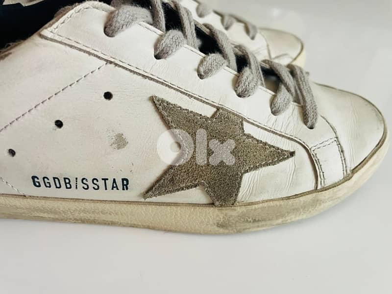 Golden Goose Deluxe Brand 2