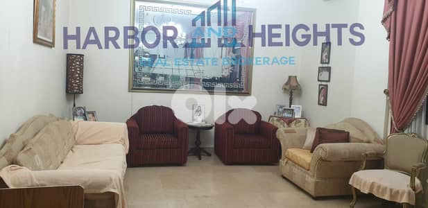 Apartment for Rent in Ain el Remmaneh - شقة للإيجار في عين الرمانة