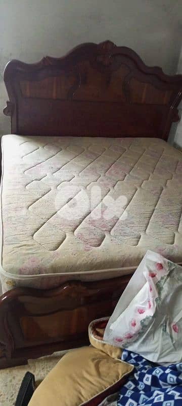 تخت مجوز مع كومندين 2