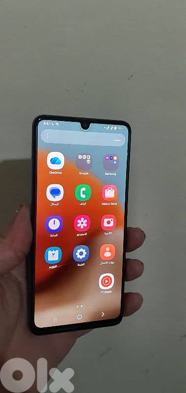 A32 Samsung 128g 8g  مع شارج 45 رام
